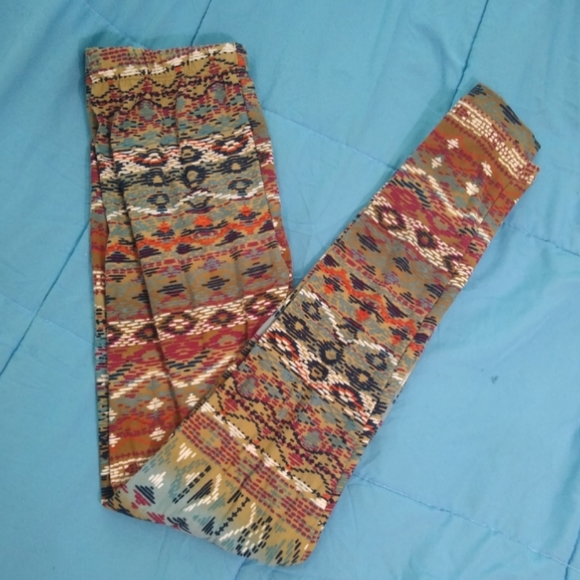 MAKE OFFERS! INVENTORY NEEDS TO GO - Picture 7 of 16